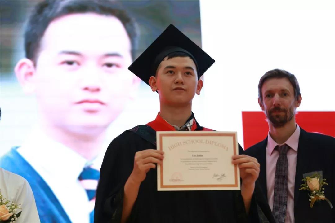 Graduation of HFI