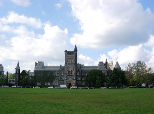 多伦多大学