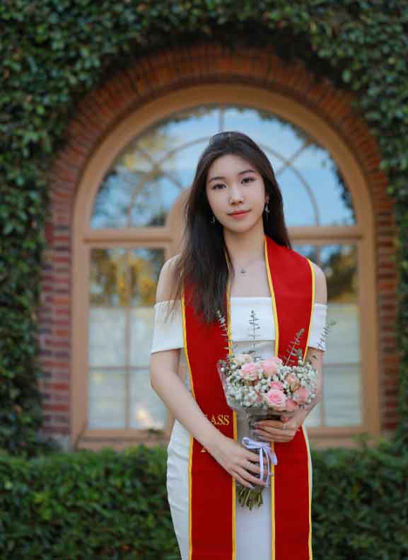 Chloe Chen