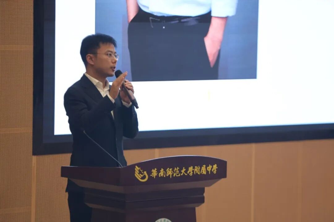 生命科学实验室4.jpg