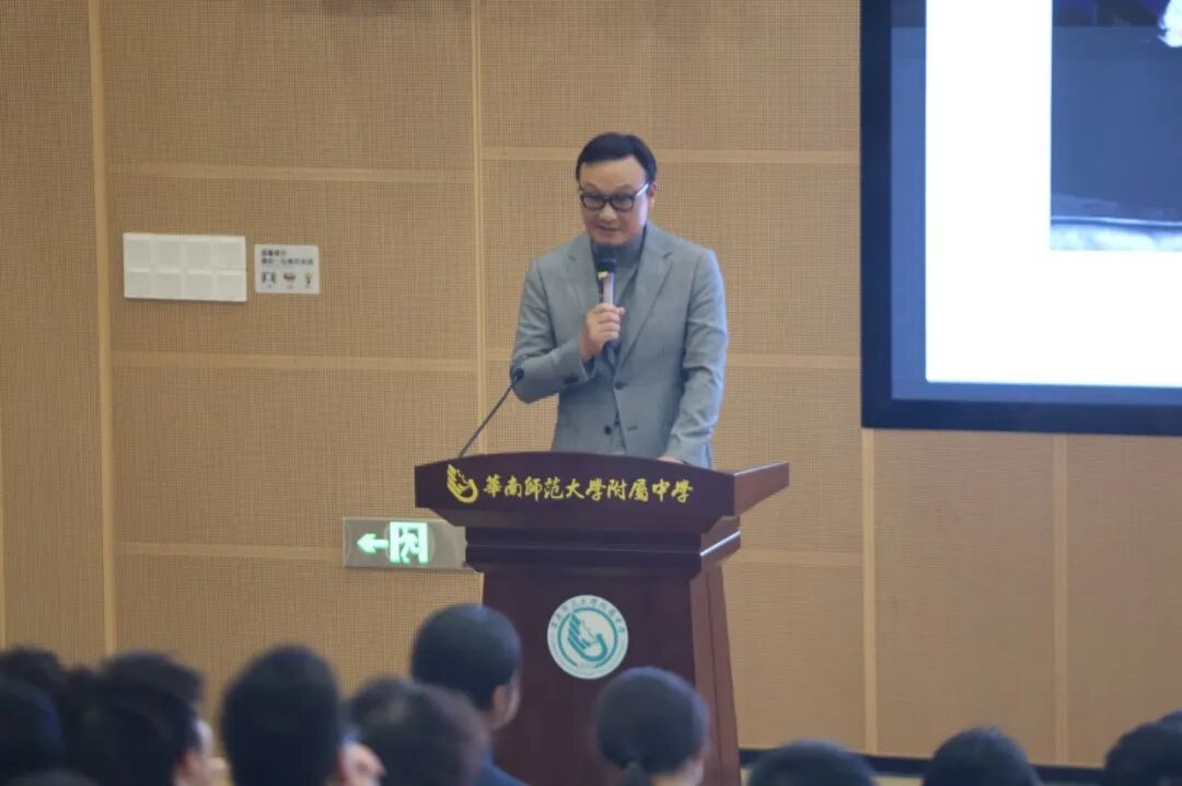 生命科学实验室3.jpg